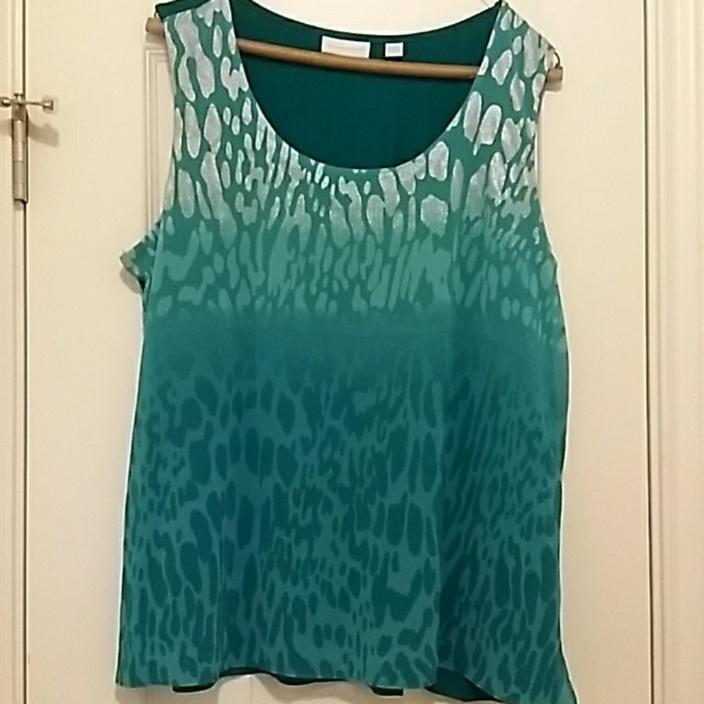 Sleeveless tank